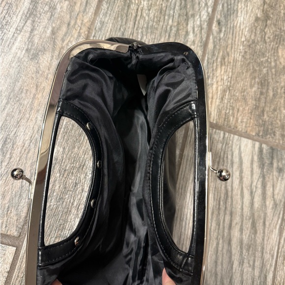 Black silver studded hand bag - Picture 4 of 4